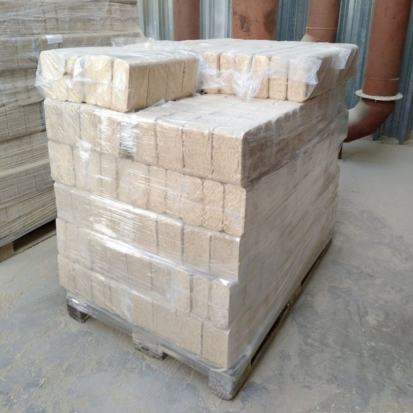 Briquette de combustible RUF Densité 1100 kg/m3 1 palette (96 paquets, 960 kg)